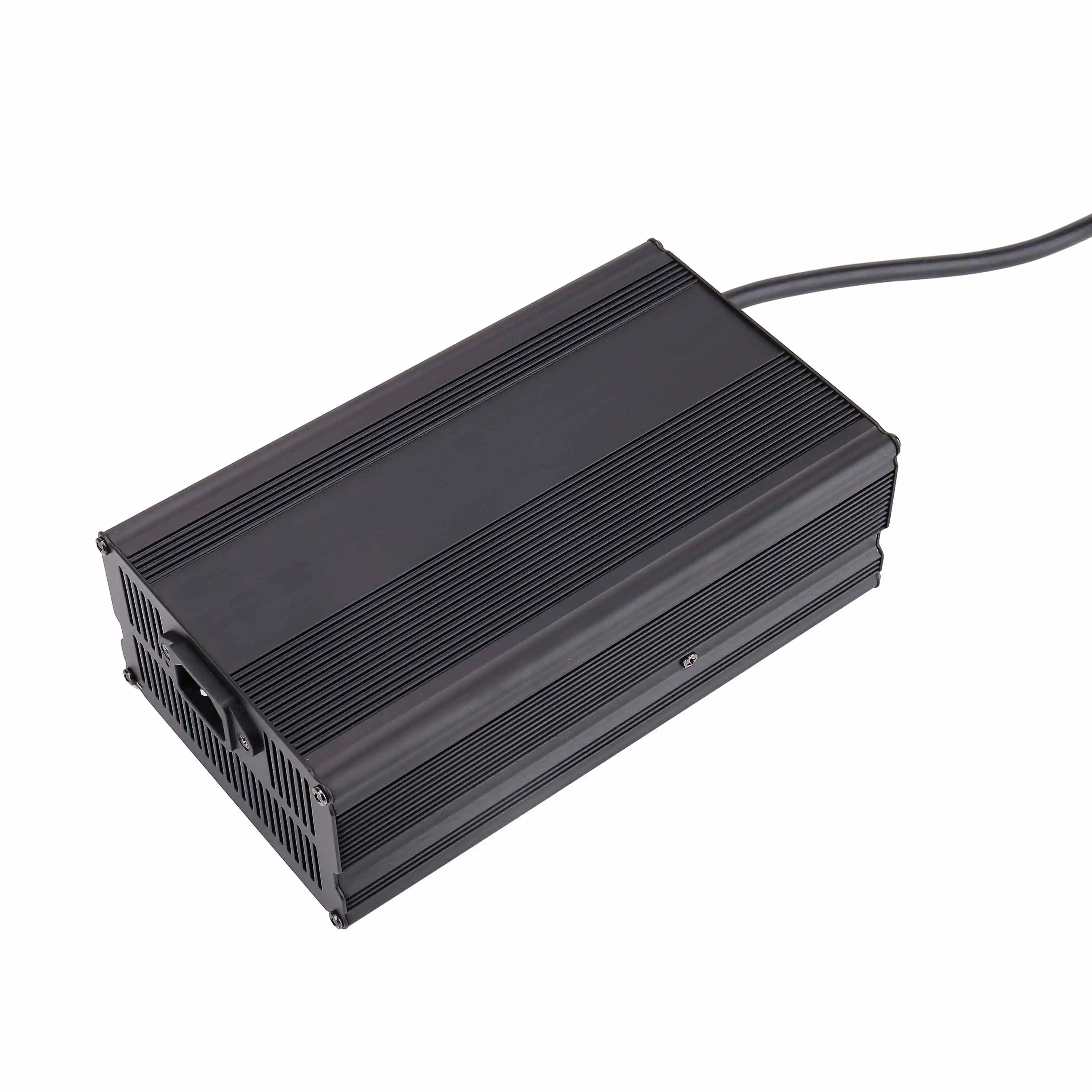 900W Smart Fast Battery Charger for Electric Motorcycles and Golf Carts